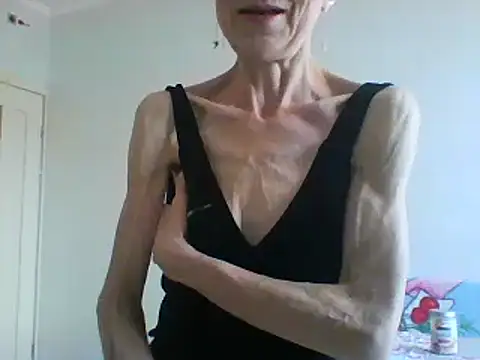 SwettyViktory online show from April 2026 09:32:01 AM