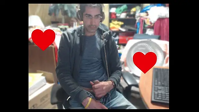 Snapshot of Gsmile1 chatting on January 2025 08:28:02 PM Gsmile1 online show from January 2025 08:28:02 PM