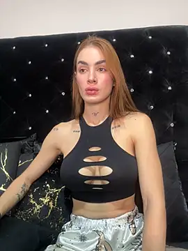 SofiaCarter online show from December 2024 04:17:01 PM