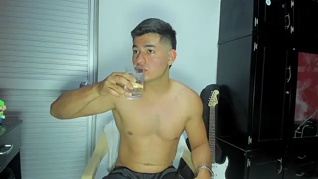 VincentSavage online show from February 2026 03:46:02 AM