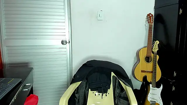 VincentSavage online show from April 2026 07:07:02 PM