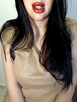 Snapshot of Queen_sousou chatting on January 2026 12:32:02 PM Queen sousou online show from January 2026 12:32:02 PM