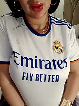 Snapshot of Queen_sousou chatting on February 2026 12:11:01 PM Queen sousou online show from February 2026 12:11:01 PM