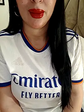 Snapshot of Queen_sousou chatting on February 2026 01:38:01 PM Queen sousou online show from February 2026 01:38:01 PM