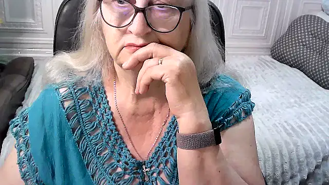 LolkaAlyss online show from June 2026 06:47:02 AM