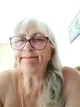 Snapshot of LolkaAlyss chatting on June 2026 11:59:02 AM LolkaAlyss online show from June 2026 11:59:02 AM