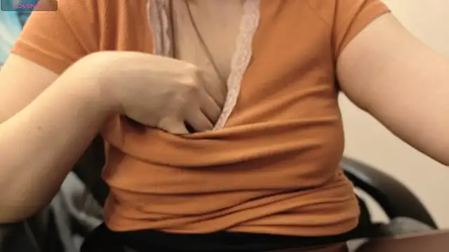 BattyMoll online show from November 2025 03:27:02 PM