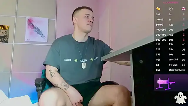 Ethan and mike online show from November 2025 11:10:02 AM