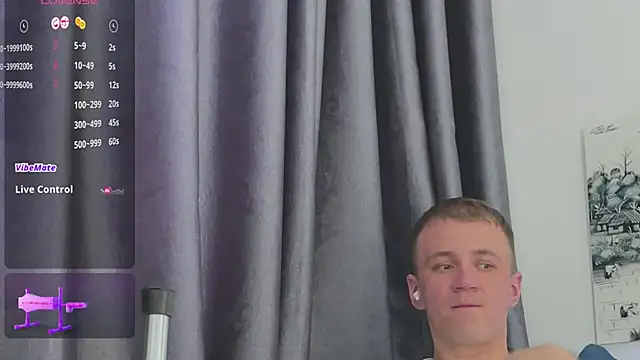 Snapshot of Ethan_and_mike chatting on June 2026 03:20:02 AM Ethan and mike online show from June 2026 03:20:02 AM