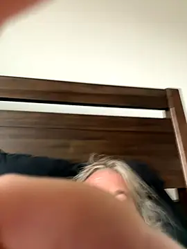 zeus337 online show from November 2025 01:45:02 PM