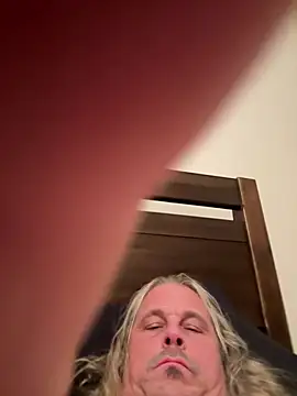 zeus337 online show from January 2026 02:06:02 AM