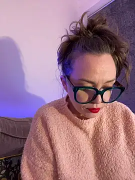 FemDom RubyKnightXXO online show from March 2025 06:54:02 PM