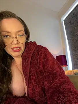 Snapshot of FemDom_RubyKnightXXO chatting on May 2026 02:45:01 PM FemDom RubyKnightXXO online show from May 2026 02:45:01 PM