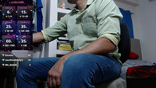 Snapshot of lewislamxxx_hot chatting on February 2025 12:09:01 AM lewislamxxx hot online show from February 2025 12:09:01 AM