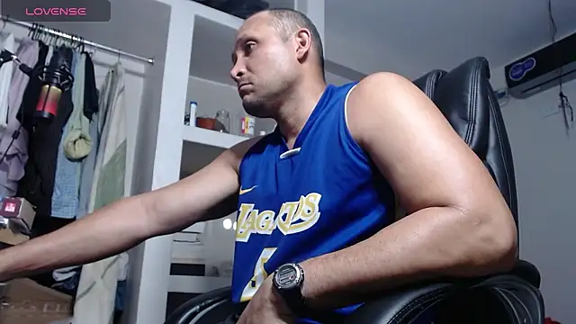 lewislamxxx hot online show from May 2026 11:10:01 PM