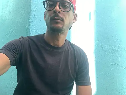 domigoodguy online show from December 2024 07:25:02 PM