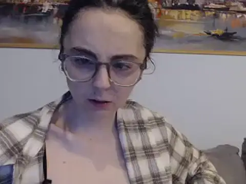 cleophee online show from March 2025 06:32:01 AM