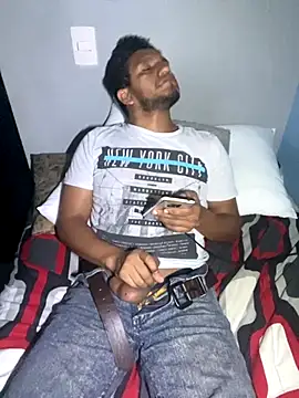 Snapshot of Darkdickhard chatting on October 2025 04:57:01 AM Darkdickhard online show from October 2025 04:57:01 AM