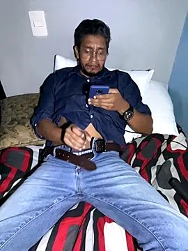 Snapshot of Darkdickhard chatting on November 2025 04:48:01 AM Darkdickhard online show from November 2025 04:48:01 AM