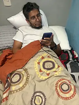 Snapshot of Darkdickhard chatting on November 2025 04:00:01 AM Darkdickhard online show from November 2025 04:00:01 AM