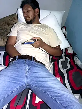 Snapshot of Darkdickhard chatting on November 2025 03:50:01 AM Darkdickhard online show from November 2025 03:50:01 AM