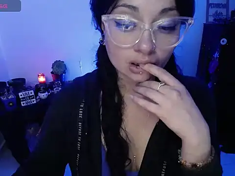 Snapshot of Alexa-Sweet69 chatting on December 2024 12:20:01 AM Alexa-Sweet69 online show from December 2024 12:20:01 AM