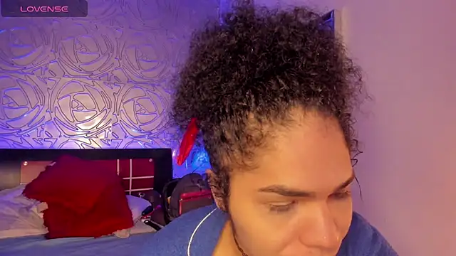 vennus1  online show from March 2025 01:39:01 PM