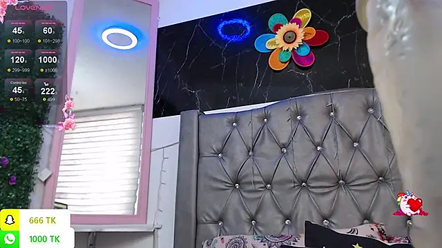 Snapshot of LAILAGUMMY chatting on January 2026 03:37:02 PM LAILAGUMMY online show from January 2026 03:37:02 PM