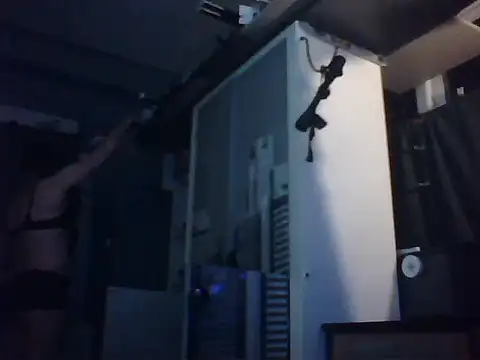 Slutviki69 online show from October 2025 11:40:02 PM