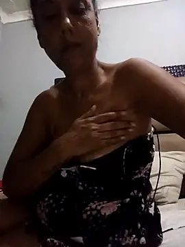 Mahi4luv online show from March 2026 10:39:02 PM