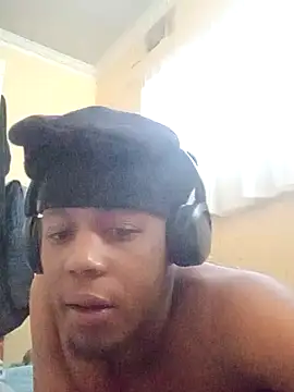 Lilsavvy online show from November 2025 04:18:01 PM