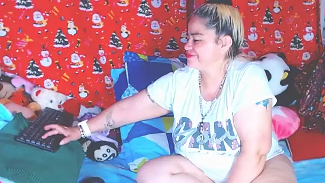 estrellita fugaz16x online show from February 2026 03:23:01 AM