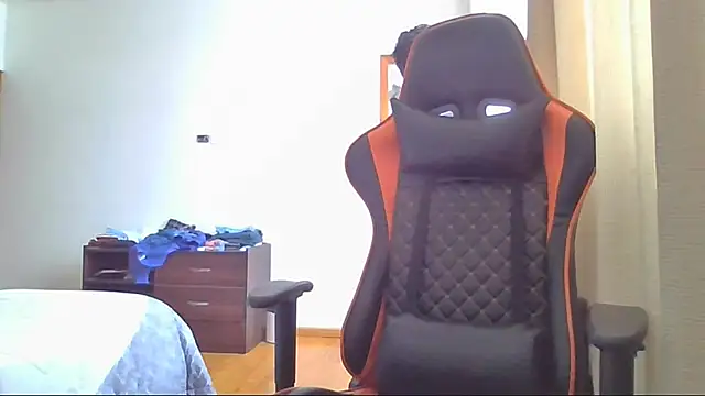 Alcastillov1 online show from February 2025 08:04:01 PM