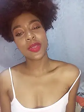 thaimy  online show from December 2025 11:55:02 PM