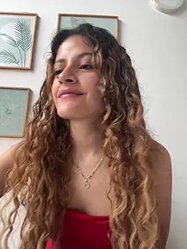 alana15 online show from December 2024 09:22:02 PM