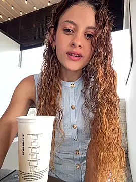 alana15 online show from October 2025 09:23:02 PM