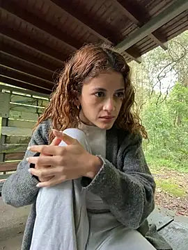 alana15 online show from February 2026 03:50:01 PM