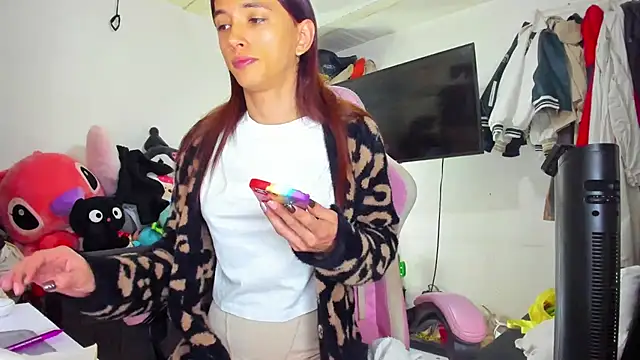 Lawrncesofiets online show from November 2025 04:31:02 PM