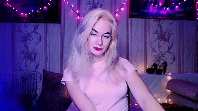 Snapshot of xxxcharismaaa chatting on February 2026 08:46:02 AM xxxcharismaaa online show from February 2026 08:46:02 AM