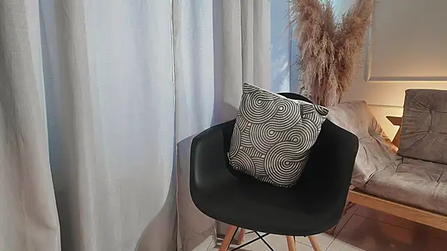 valcamtina online show from October 2025 01:24:02 PM