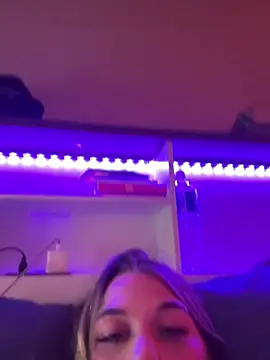 chloetease online show from March 2025 02:43:02 PM