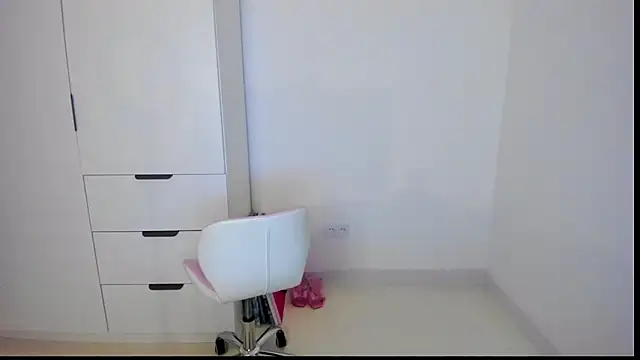 MiaStripDance online show from March 2026 05:41:02 PM