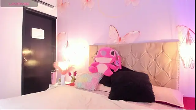 Vivi prinncess online show from April 2026 01:14:01 AM