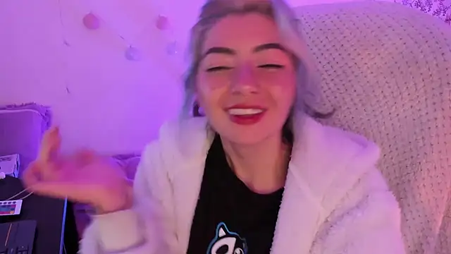 Sammysammy  online show from March 2025 11:56:02 PM