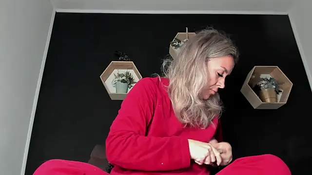 Alesys69 online show from November 2025 11:36:02 PM