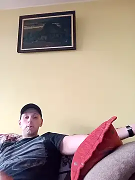 Snapshot of Flakka95 chatting on December 2024 01:43:02 PM Flakka95 online show from December 2024 01:43:02 PM