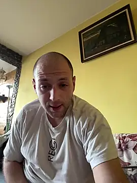 Snapshot of Flakka95 chatting on February 2025 06:54:01 AM Flakka95 online show from February 2025 06:54:01 AM