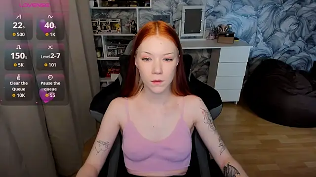 litl Mia online show from October 2025 04:42:01 PM