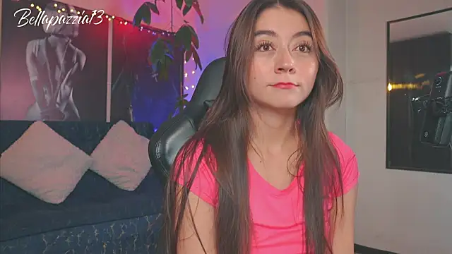 Bellapazzia online show from March 2025 05:04:02 PM