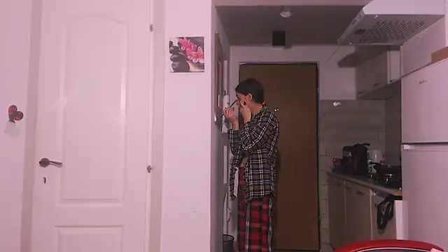 simyhvn online show from December 2025 06:07:02 AM